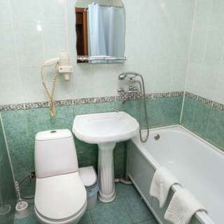 Гостиница Центральная Бийск 2-местный Комфорт-1