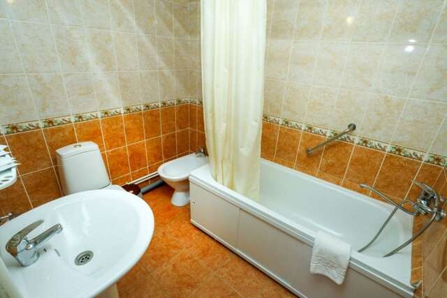 Гостиница Центральная Бийск-158